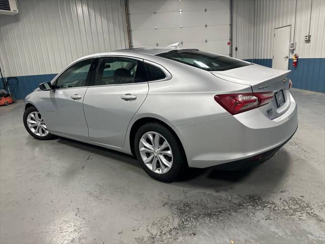 2022 Chevrolet Malibu FWD LT