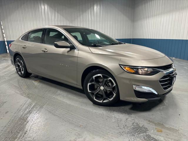 2022 Chevrolet Malibu FWD LT