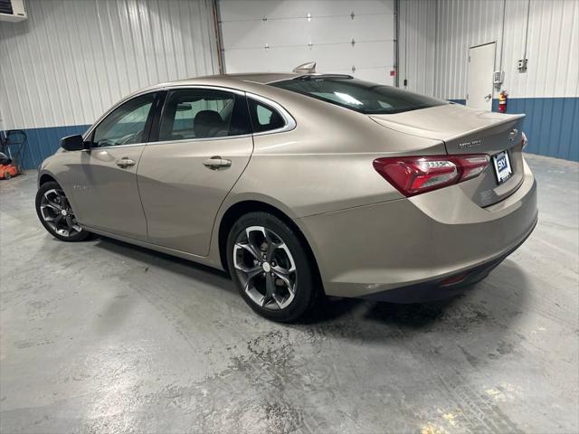 2022 Chevrolet Malibu FWD LT