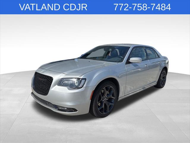 2022 Chrysler 300 S
