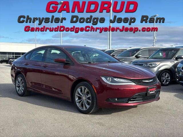 2015 Chrysler 200 S