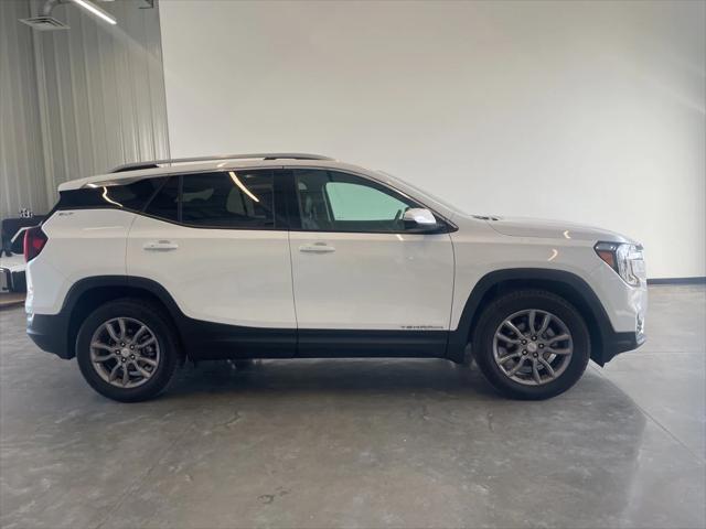 2024 GMC Terrain AWD SLT
