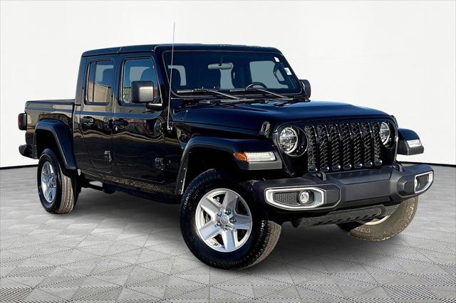 2022 Jeep Gladiator Sport S 4x4