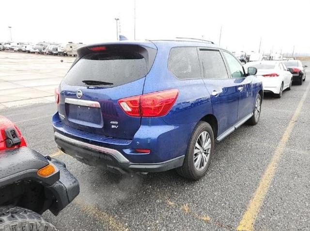 2019 Nissan Pathfinder SV