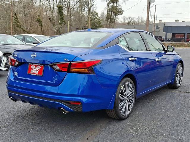 2025 Nissan Altima SL FWD