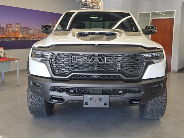 2025 RAM Ram 1500 RAM 1500 RHO CREW CAB 4X4 57 BOX