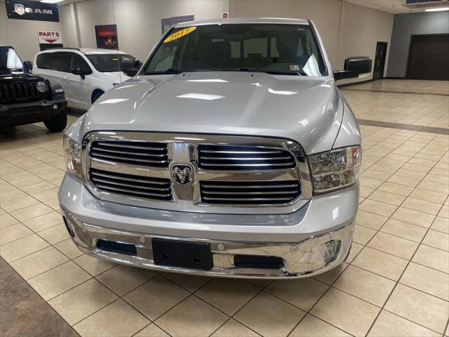 2017 RAM 1500 Big Horn Crew Cab 4x4 57 Box