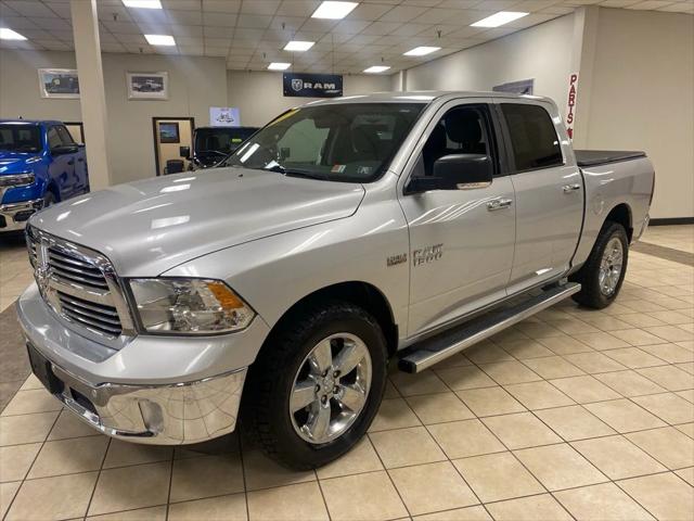 2017 RAM 1500 Big Horn Crew Cab 4x4 57 Box