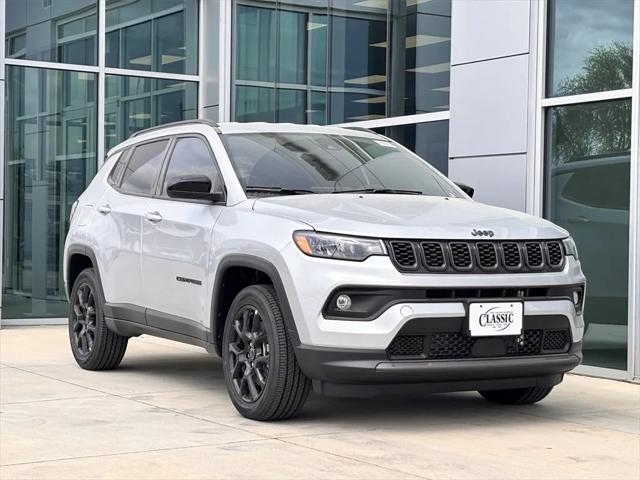2025 Jeep Compass COMPASS LATITUDE 4X4