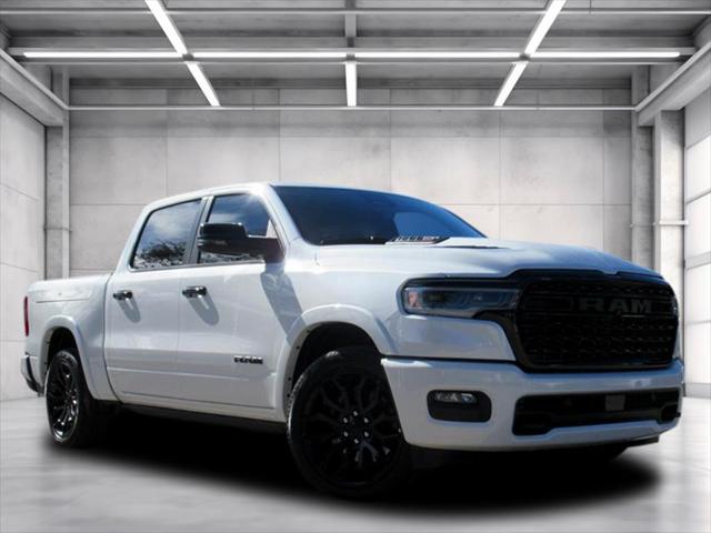2025 RAM Ram 1500 RAM 1500 LIMITED CREW CAB 4X4 57 BOX