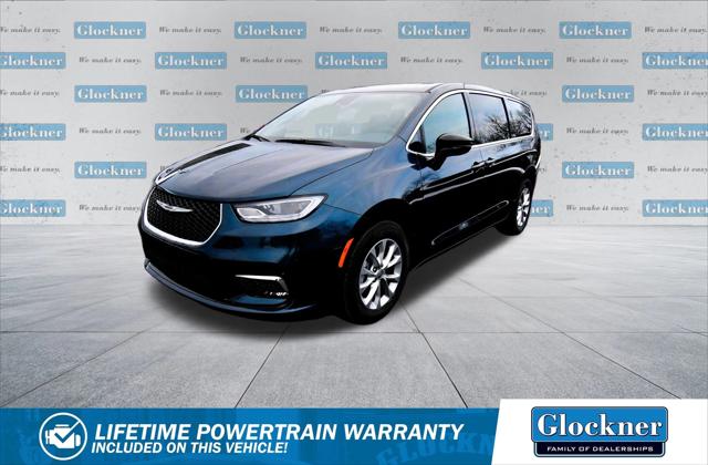 2025 Chrysler Pacifica PACIFICA SELECT AWD