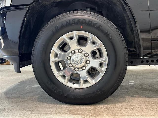 2024 RAM 2500 Laramie Crew Cab 4x4 64 Box
