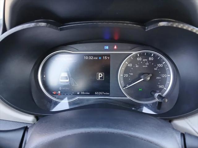 2021 Nissan Versa SV Xtronic CVT