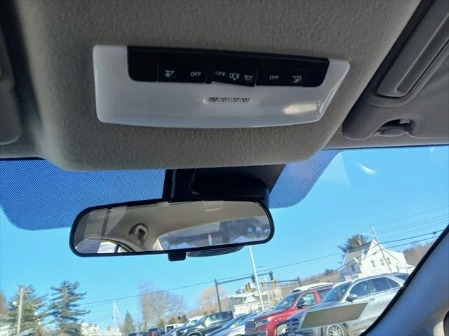 2021 Nissan Versa SV Xtronic CVT