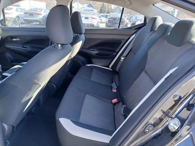 2021 Nissan Versa SV Xtronic CVT