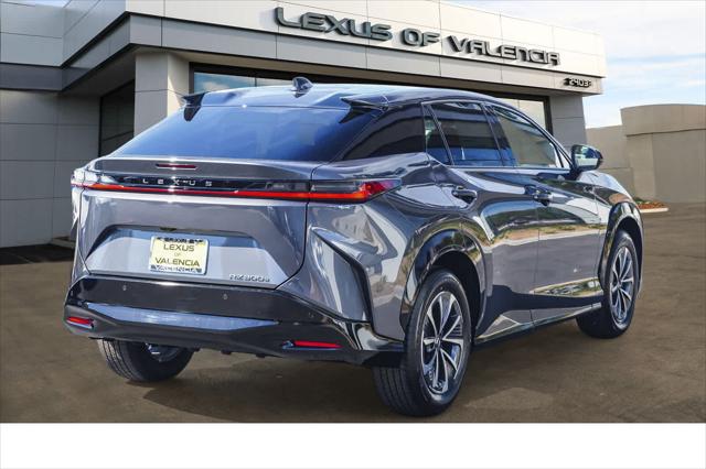 2025 Lexus 300 Premium