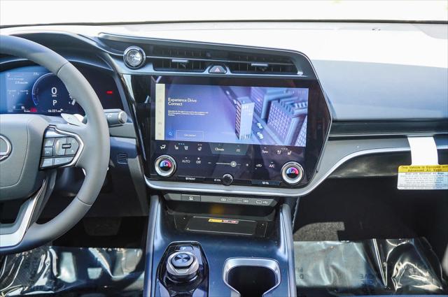 2025 Lexus 300 Premium