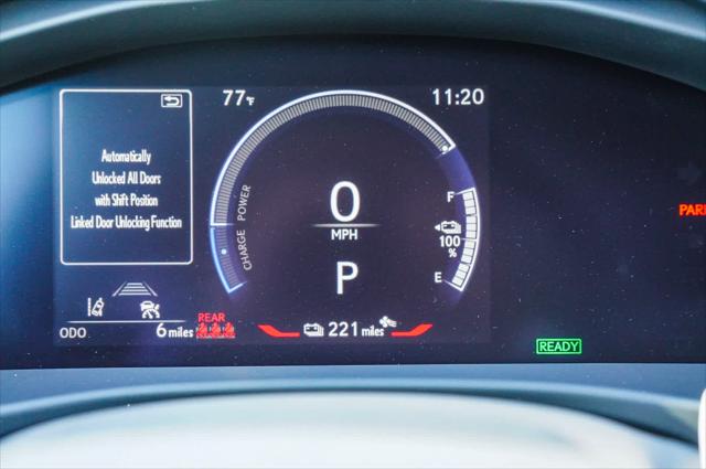 2025 Lexus 300 Premium