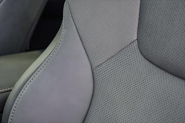 2025 Lexus 300 Premium