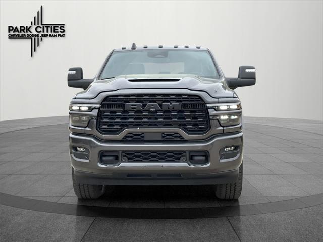 2025 RAM Ram 2500 RAM 2500 LIMITED CREW CAB 4X4 64 BOX