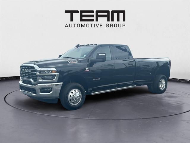 2025 RAM Ram 3500 RAM 3500 BIG HORN CREW CAB 4X4 8 BOX