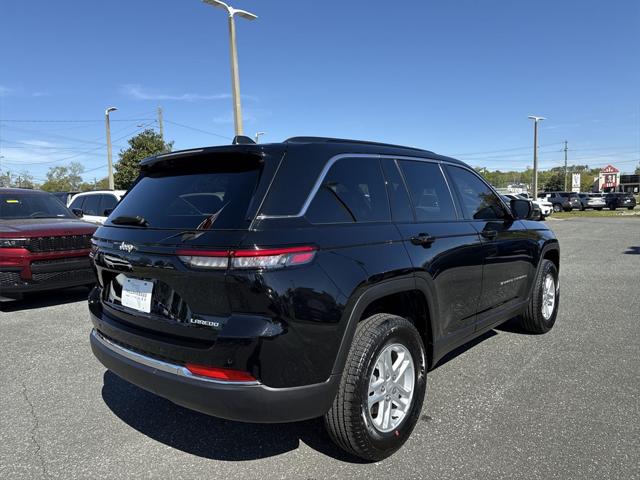 2025 Jeep Grand Cherokee GRAND CHEROKEE LAREDO 4X2
