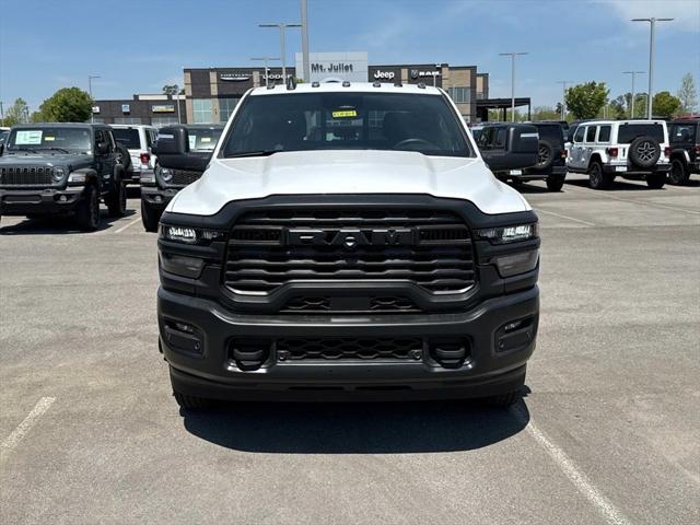 2025 RAM Ram 3500 RAM 3500 TRADESMAN CREW CAB 4X4 8 BOX
