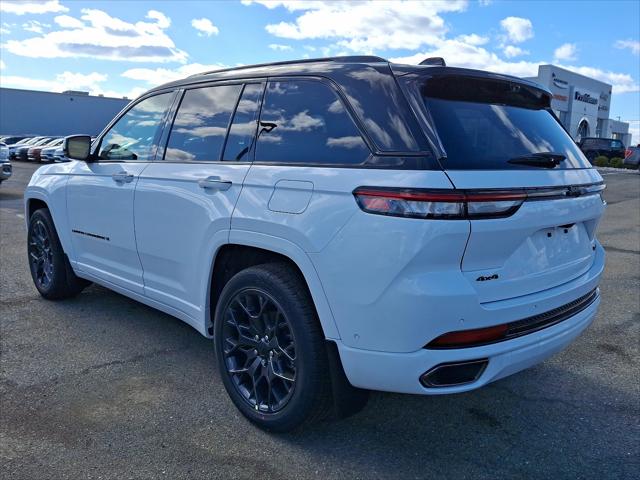 2025 Jeep Grand Cherokee GRAND CHEROKEE SUMMIT RESERVE 4X4