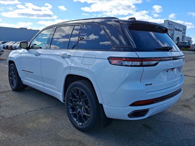 2025 Jeep Grand Cherokee GRAND CHEROKEE SUMMIT RESERVE 4X4