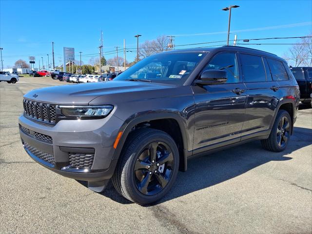 2025 Jeep Grand Cherokee GRAND CHEROKEE L ALTITUDE X 4X4
