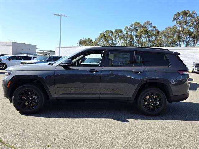 2025 Jeep Grand Cherokee GRAND CHEROKEE L ALTITUDE 4X4
