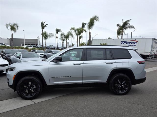 2025 Jeep Grand Cherokee GRAND CHEROKEE L ALTITUDE 4X4