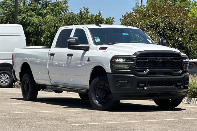 2025 RAM Ram 2500 RAM 2500 TRADESMAN CREW CAB 4X4 8 BOX