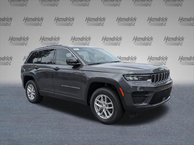 2025 Jeep Grand Cherokee GRAND CHEROKEE LAREDO X 4X2