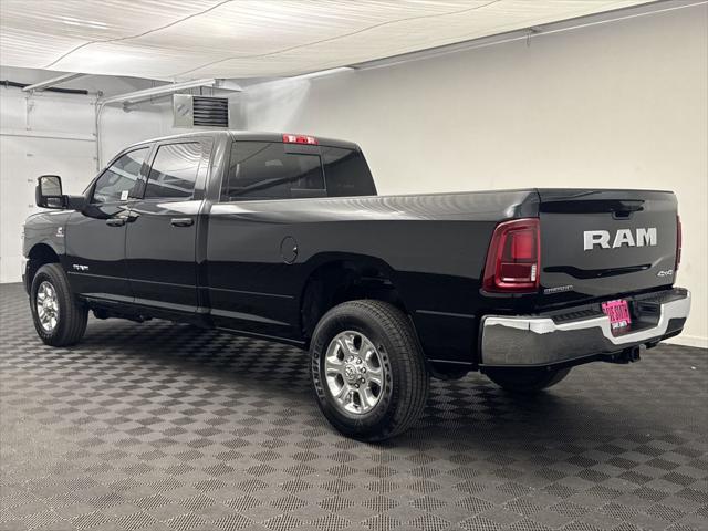 2025 RAM Ram 3500 RAM 3500 BIG HORN CREW CAB 4X4 8 BOX