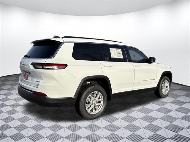 2025 Jeep Grand Cherokee GRAND CHEROKEE L LAREDO 4X4