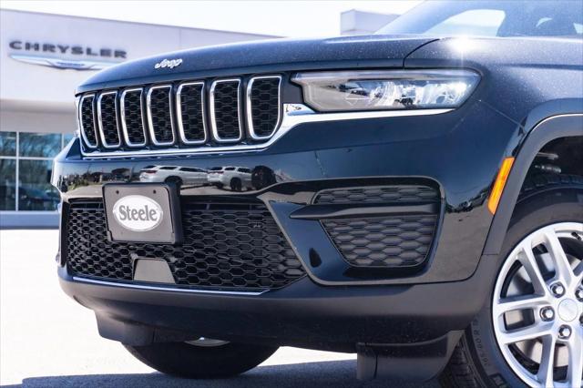 2025 Jeep Grand Cherokee GRAND CHEROKEE LAREDO X 4X2