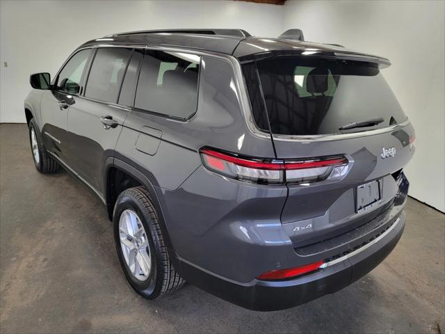 2025 Jeep Grand Cherokee GRAND CHEROKEE L LAREDO X 4X4