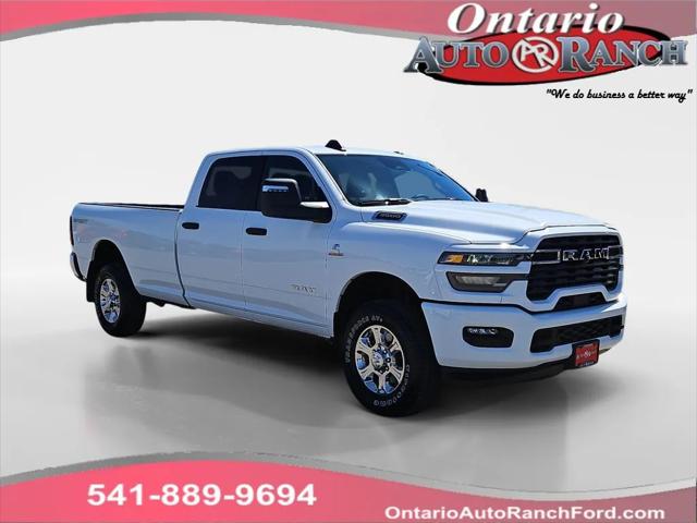 2025 RAM Ram 3500 RAM 3500 BIG HORN CREW CAB 4X4 8 BOX 2025 RAM Ram 3500 RAM 3500 BIG HORN CREW CAB 4X4 8 BOX