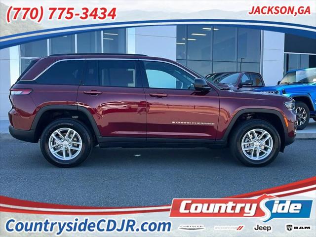 2025 Jeep Grand Cherokee GRAND CHEROKEE LAREDO X 4X2
