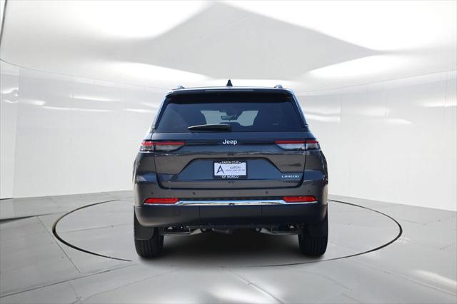 2025 Jeep Grand Cherokee GRAND CHEROKEE LAREDO 4X2