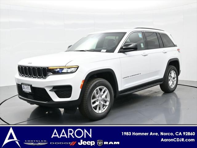 2025 Jeep Grand Cherokee GRAND CHEROKEE LAREDO X 4X2