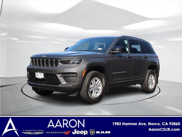 2025 Jeep Grand Cherokee GRAND CHEROKEE LAREDO 4X2