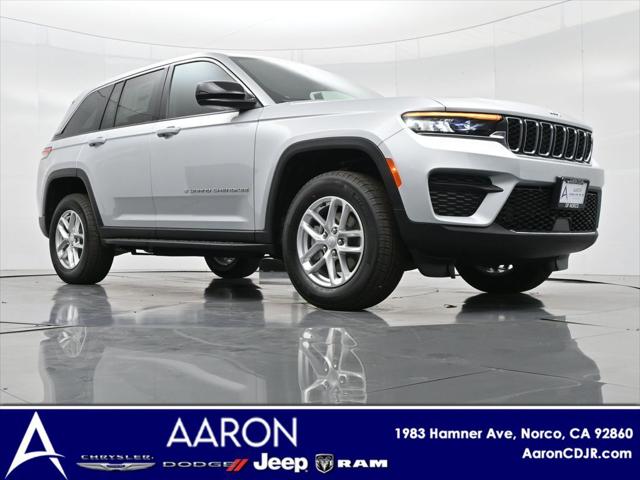 2025 Jeep Grand Cherokee GRAND CHEROKEE LAREDO X 4X2