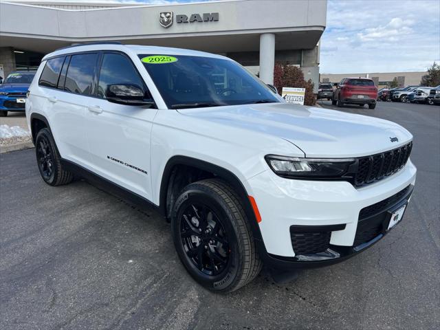 2025 Jeep Grand Cherokee GRAND CHEROKEE L ALTITUDE 4X4 2025 Jeep Grand Cherokee GRAND CHEROKEE L ALTITUDE 4X4