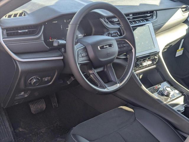 2025 Jeep Grand Cherokee GRAND CHEROKEE L ALTITUDE 4X4