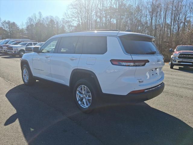 2025 Jeep Grand Cherokee GRAND CHEROKEE L LAREDO X 4X4