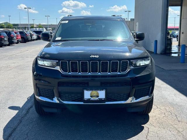 2025 Jeep Grand Cherokee GRAND CHEROKEE L LAREDO X 4X4