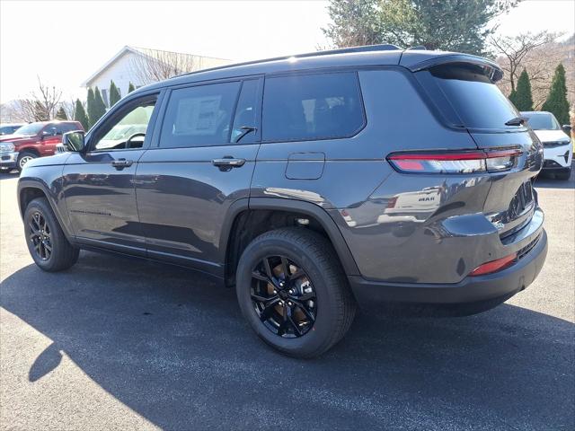 2025 Jeep Grand Cherokee GRAND CHEROKEE L ALTITUDE 4X4