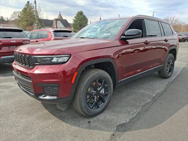 2025 Jeep Grand Cherokee GRAND CHEROKEE L ALTITUDE 4X4